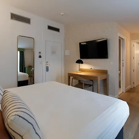 Intelier Rosa Hotel 4*