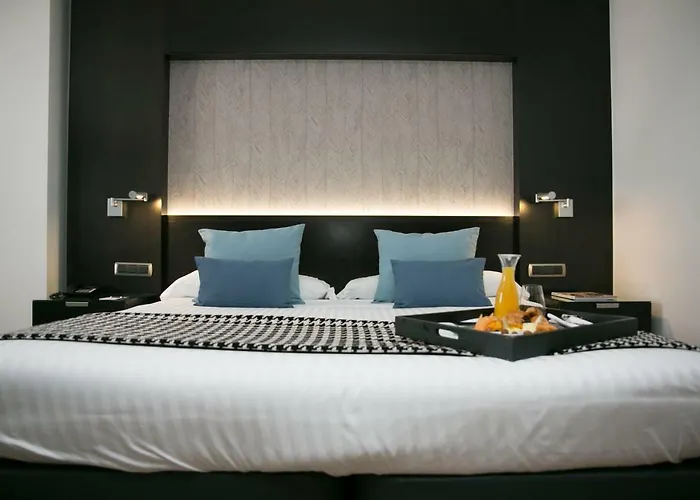 Intelier Rosa Hotel 4*